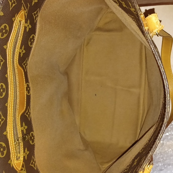 Authentic Louis Vuitton monogram Sac shopping Tote - Picture 12 of 16